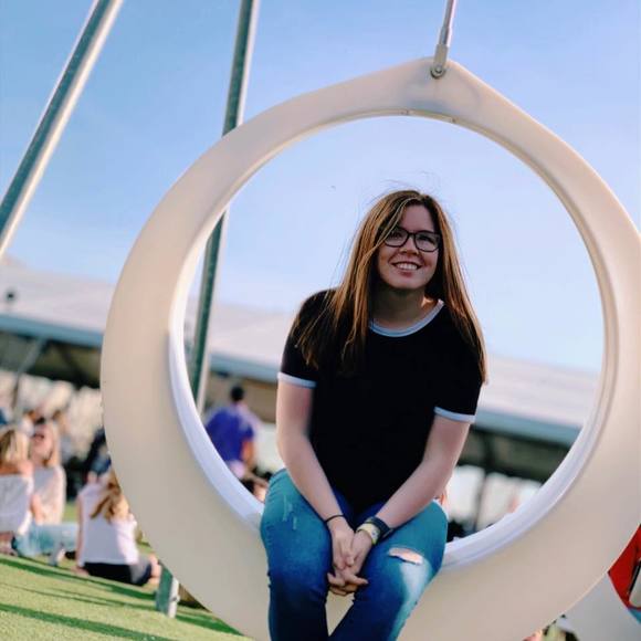 Meet your Posher, Rachael - Picture 1 of 1